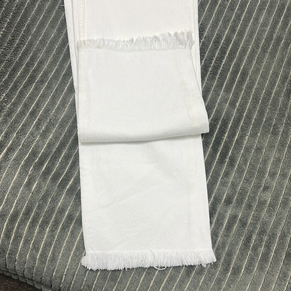 7 For All Mankind High Waisted White Cropped Straight Leg Jeans - Picture 5 of 11